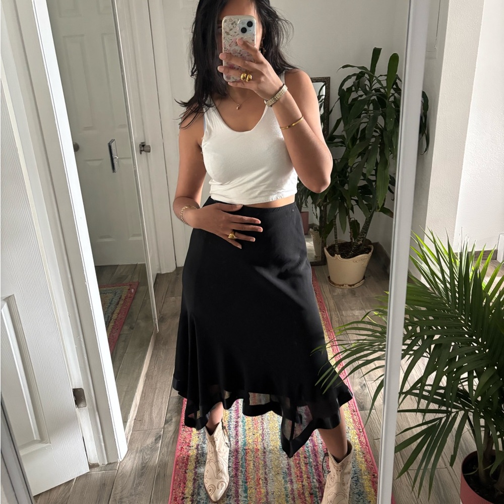 Elegant Black Skirt